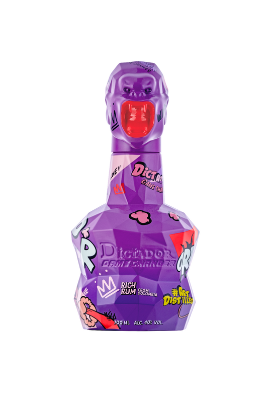 The front view of the Dictador Game Changer violet bottle.